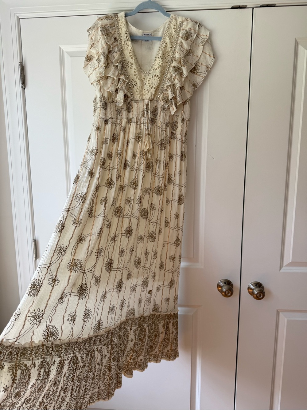 Anantā Boho Cream Floral Maxi Dress with Ruffle V-Neck, Size 1X / 2X -Runs small